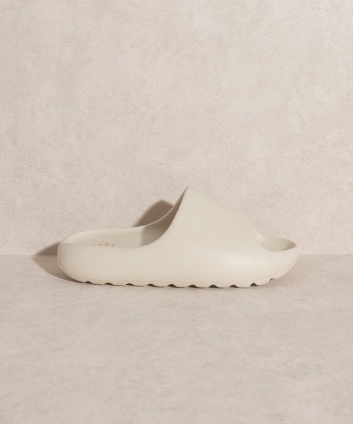 Cloud Light Comfort Slides