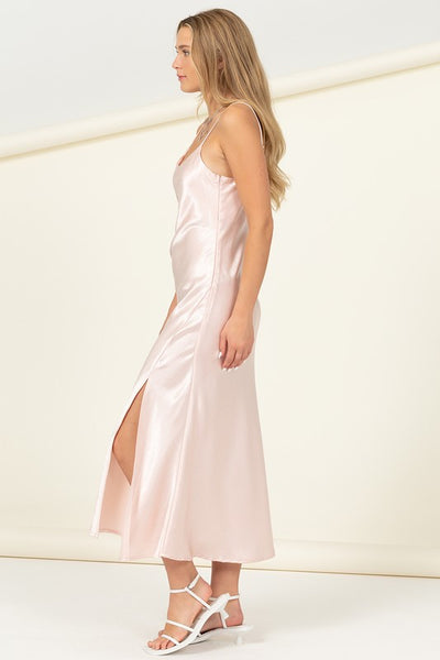 LOVE TREE SLEEVELESS MAXI DRESS